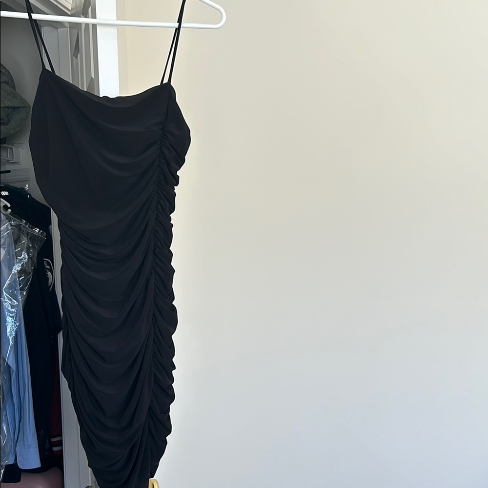 Elegant Black Ruched Bodycon Dress